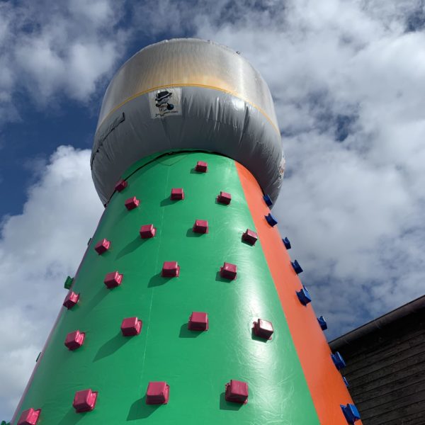 Phare d'escalade géant gonflable avec 4 pistes, Jump'O'Clown